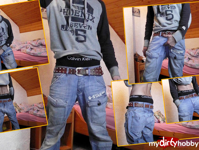 Skater Boy sagging in sexy Jeans